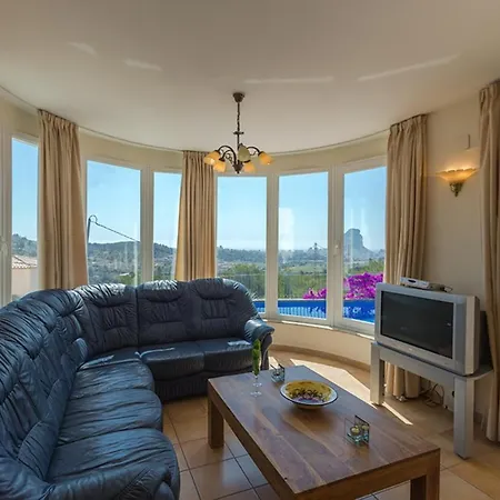 Guzman - Carlos Villa