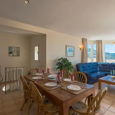 Villas Guzman - Carlos Villa *